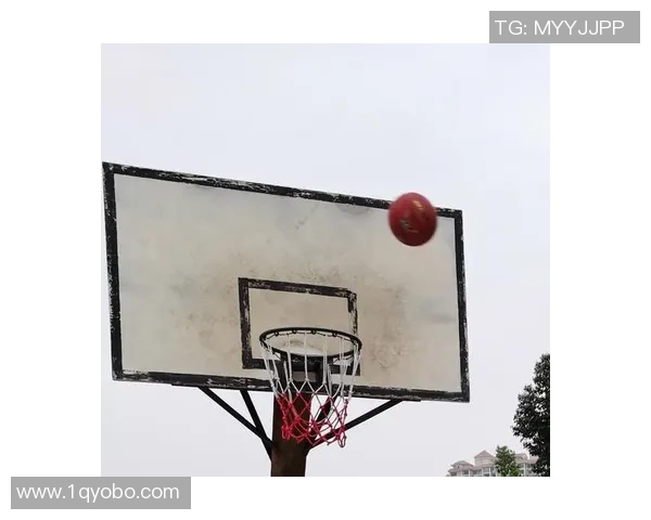 足球投筐新玩法挑战你的投篮技巧与团队合作精神 足球投筐新玩法挑战你的投篮技巧与团队合作精神